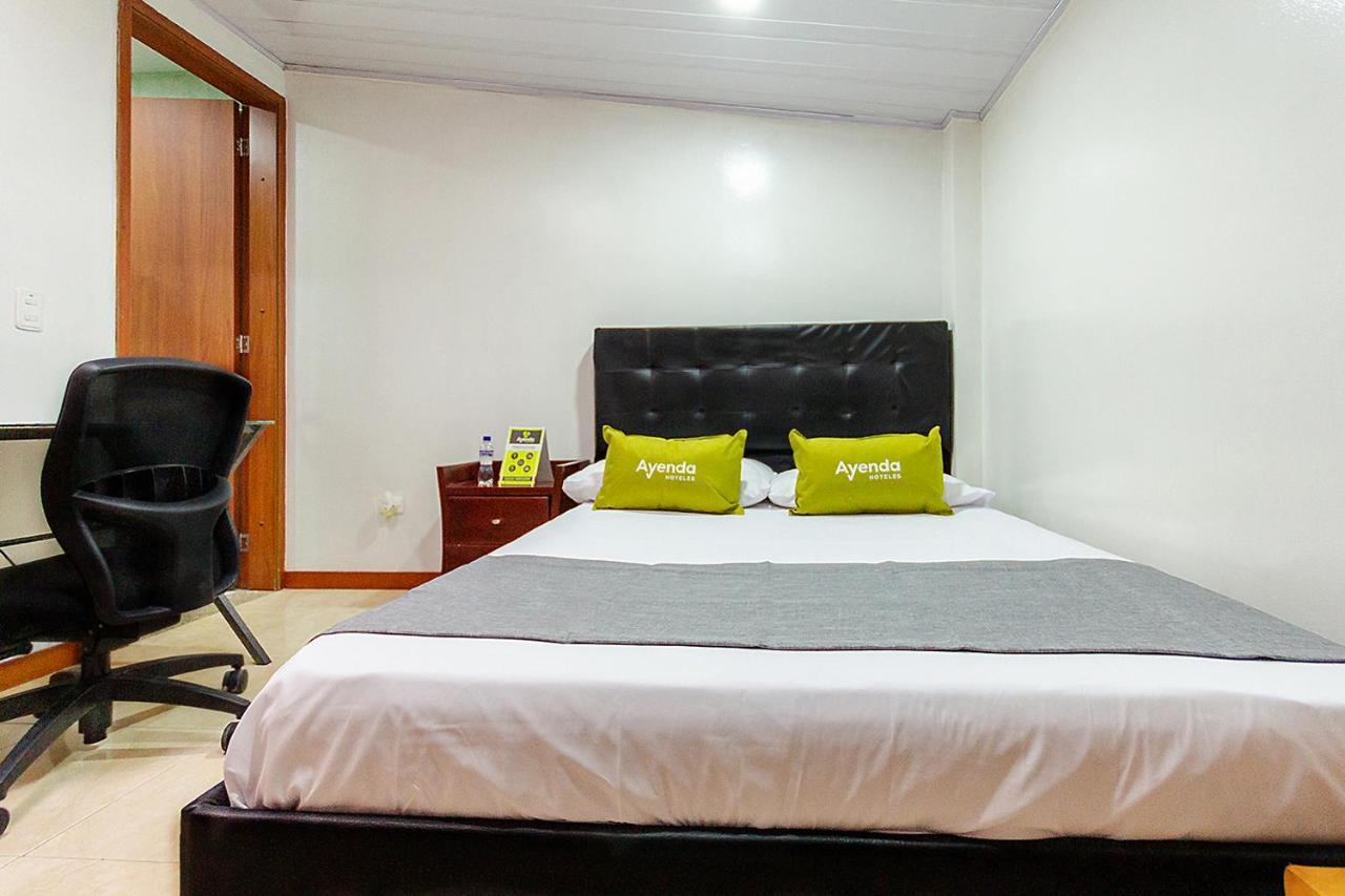 Hotel Ayenda Casa Howard 1092 Bogotá Dış mekan fotoğraf